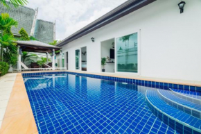 Jasmine Pool Villa in Nai Harn